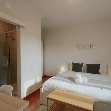 115 - Faustino S House Ii Semesterbostad *